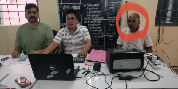 (अपडेट) सिवनीः लोकायुक्त की बड़ी कार्रवाई, 10 हजार की रिश्वत लेते लिपिप रंगे हाथ गिरफ्तार