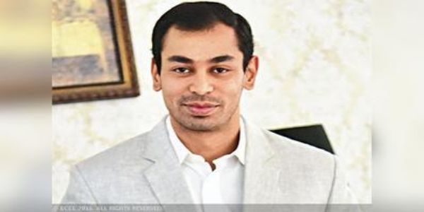 फाइल फोटो प्रतीक यादव फाइल फोटो प्रतीक यादव