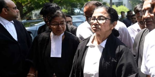 हाईकोर्ट में ममता बनर्जी के खिलाफ ‘चोर’ के नारे, पोस्ट-पोल हिंसा मामले की सुनवाई के दौरान तनाव