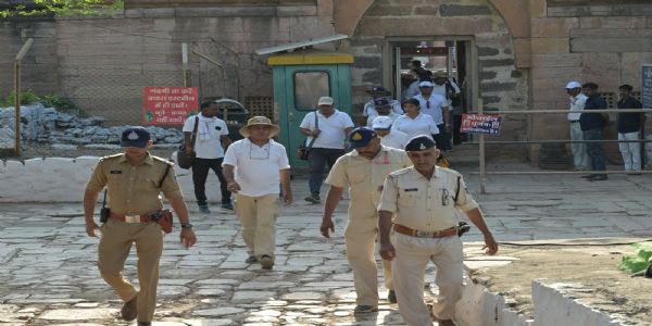 भोजशाला पर रिपोर्ट तैयार करने वाले एएसआई के पूर्व अधिकारी डॉ. आलोक त्रिपाठी