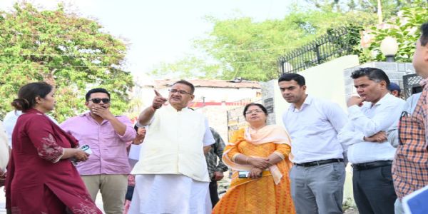 अनारवाला-मालसी मोटर मार्ग पर मरम्मत व सुधार कार्यों का मंत्री ने निरीक्षण किया