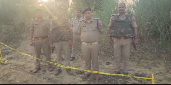 पुलिस मुठभेड़ में शातिर बदमाश घायल, अवैध असलहा बरामद