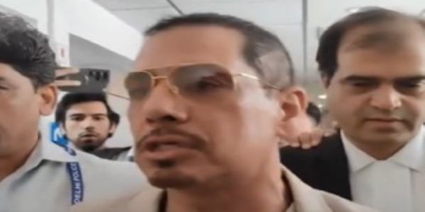 मनी लॉन्ड्रिंग मामले में जमानत मिलने के बाद रॉबर्ट वाड्रा ने कोर्ट पर जताया भरोसा