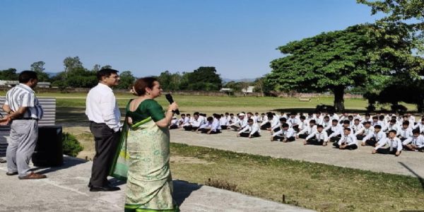 नशे के खिलाफ जागरूकता की अलख, जीडीसी बसोहली ने स्कूल पहुंचाया संदेश