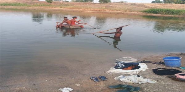 डैम में डूब रही मासूम बेटी को बचाने के प्रयास में गर्भवती मां की भी गई जान, दोनों के शव बरामद