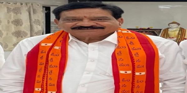 विश्व हिंदू परिषद (वीएचपी) के आंध्र प्रदेश के दक्षिणी प्रांत के अध्यक्ष नंदीरेड्डी सैरेड्डी (फाइल फोटो)