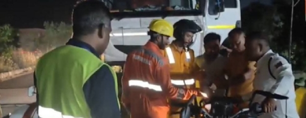 सड़क दुर्घटना में एक की मौत दो घायल सड़क दुर्घटना में एक की मौत दो घायल