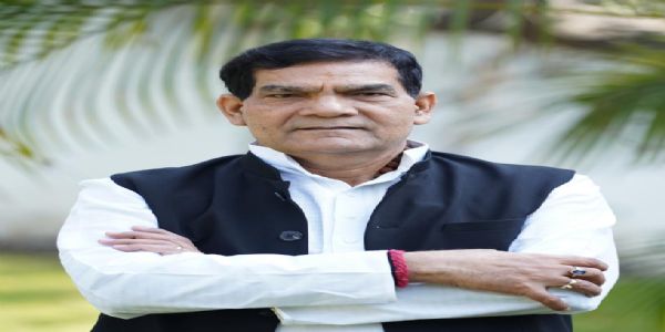 मंत्री एके शर्मा मंत्री एके शर्मा