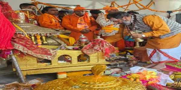 भगवान रूद्रनाथ के दिव्य दर्शन। भगवान रूद्रनाथ के दिव्य दर्शन।