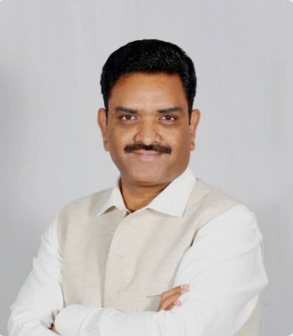 कन्नौज :- आउटसोर्स और संविदा कर्मियों की सामाजिक-आर्थिक सुरक्षा सरकार की प्राथमिकता- असीम अरुण कन्नौज :- आउटसोर्स और संविदा कर्मियों की सामाजिक-आर्थिक सुरक्षा सरकार की प्राथमिकता- असीम अरुण