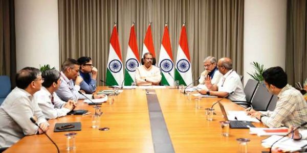 केंद्रीय शिक्षा मंत्री धर्मेंद्र प्रधान मंगलवार को आगामी नीट (यूजी) पुनर्परीक्षा की तैयारियों की समीक्षा के लिए उच्च स्तरीय बैठक की अध्यक्षता करते हुए केंद्रीय शिक्षा मंत्री धर्मेंद्र प्रधान मंगलवार को आगामी नीट (यूजी) पुनर्परीक्षा की तैयारियों की समीक्षा के लिए उच्च स्तरीय बैठक की अध्यक्षता करते हुए