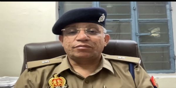 बहुभोज में चली गोली, युवक की मौत