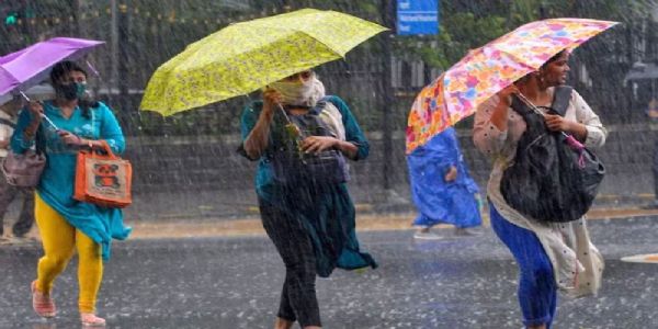 मध्य प्रदेश में मौसम ने बदली करवट, आज 21 जिलों में आंधी-बारिश और ओलों का अलर्ट, 5 मई तक रहेगा असर
