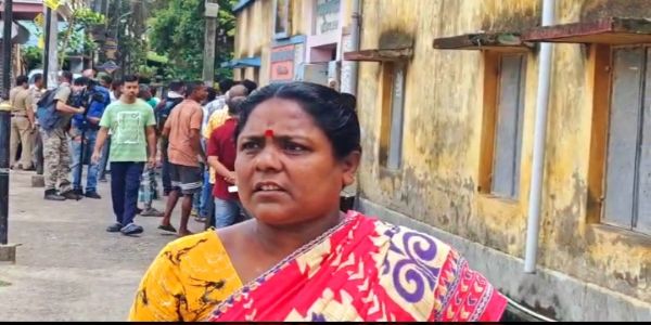 पुनर्मतदान में लंबी कतारें, मतदाताओं में दिखा उत्साह