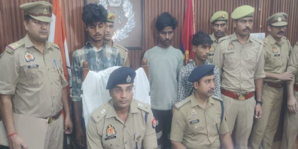 दोस्त ने रची साजिश, गुमशुदा युवक की हत्या कर शव गंगा में फेंका, तीन गिरफ्तार दो फरार