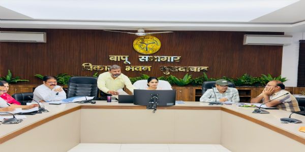 सात दिन के अंदर ग्राम गजेटियर का कार्य पूरा करें : मुख्य विकास अधिकारी