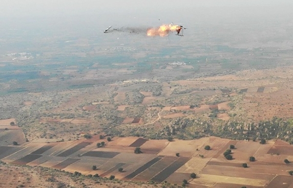 आंध्र प्रदेश के कुरनूल के पास डीआरडीओ परीक्षण रेंज में परीक्षण आंध्र प्रदेश के कुरनूल के पास डीआरडीओ परीक्षण रेंज में परीक्षण