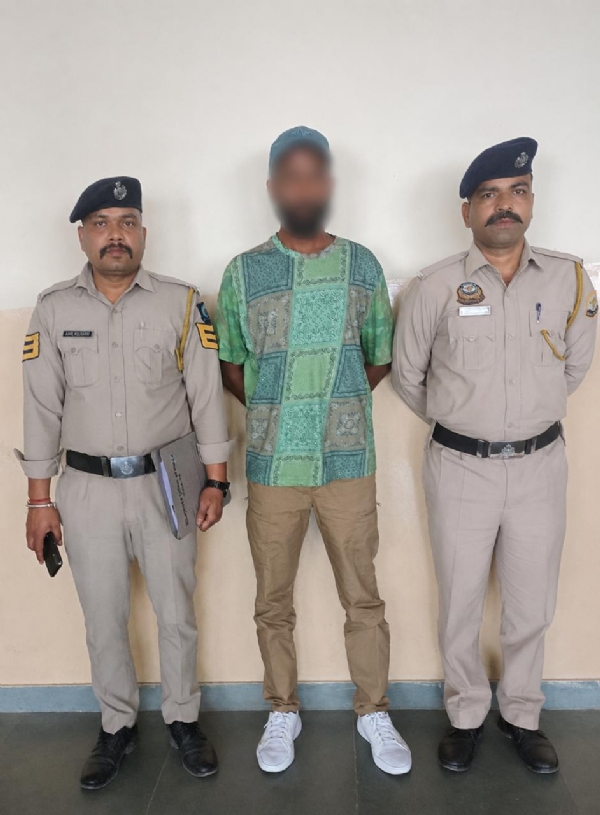 गिरफ्तार आरोपी गिरफ्तार आरोपी