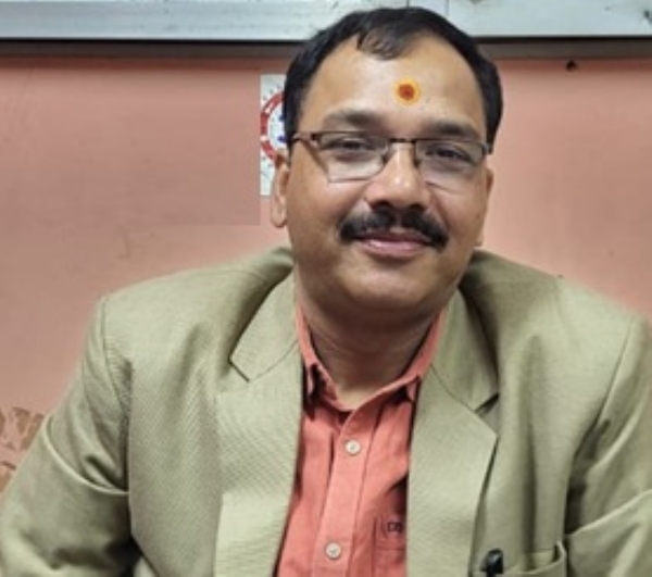 डॉ मयंक चतुर्वेदी डॉ मयंक चतुर्वेदी