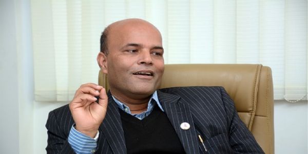 नेपाल के सत्तारूढ़ दल राष्ट्रीय स्वतंत्र पार्टी के सांसद डा अमरेश कुमार सिंह नेपाल के सत्तारूढ़ दल राष्ट्रीय स्वतंत्र पार्टी के सांसद डा अमरेश कुमार सिंह