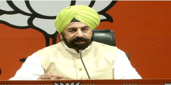 भाजपा प्रवक्ता आरपी सिंह भाजपा प्रवक्ता आरपी सिंह