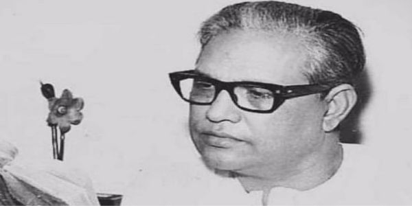 मजरुह सुल्तानपुरी, सुप्रसिद्ध गीतकार (फोटोः फाइल)