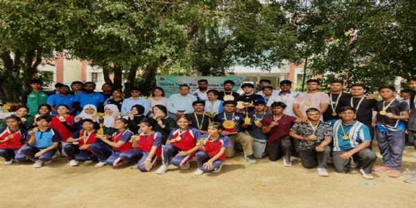 एक दिवसीय अंतर जिला रस्साकसी प्रतियोगिता में विजयी प्रतिभागी। एक दिवसीय अंतर जिला रस्साकसी प्रतियोगिता में विजयी प्रतिभागी।