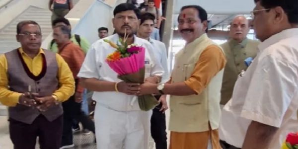 ग्वालियर दौरे पर केन्द्रीय मंत्री आठवले ग्वालियर दौरे पर केन्द्रीय मंत्री आठवले