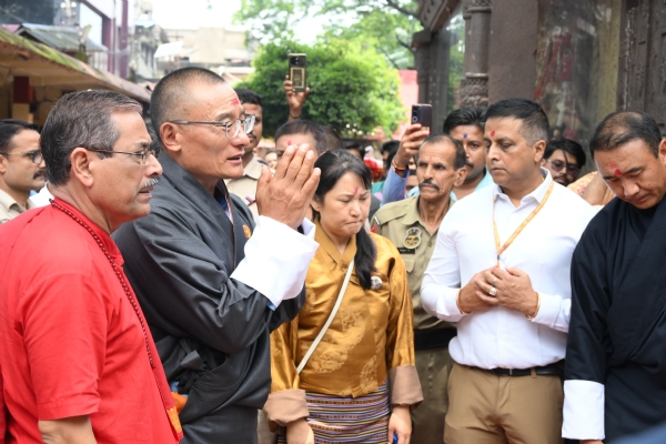 Bhutan PM Offering Prayers at Maa Kamakhya Temple