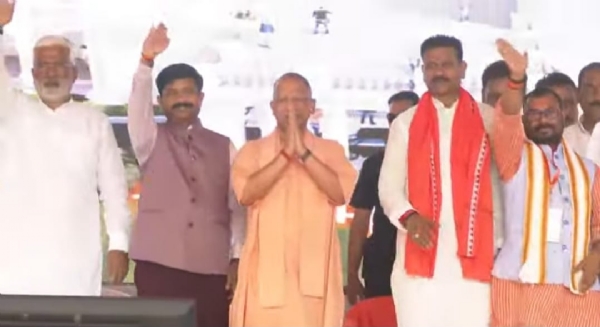 प्रयागराज नगर निगम के नवनिर्मित सदन भवन के लोकार्पण कार्यक्रम का छाया चित्र