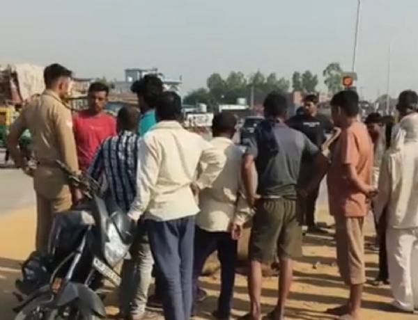 घटनास्थल पर मौजूद लोग