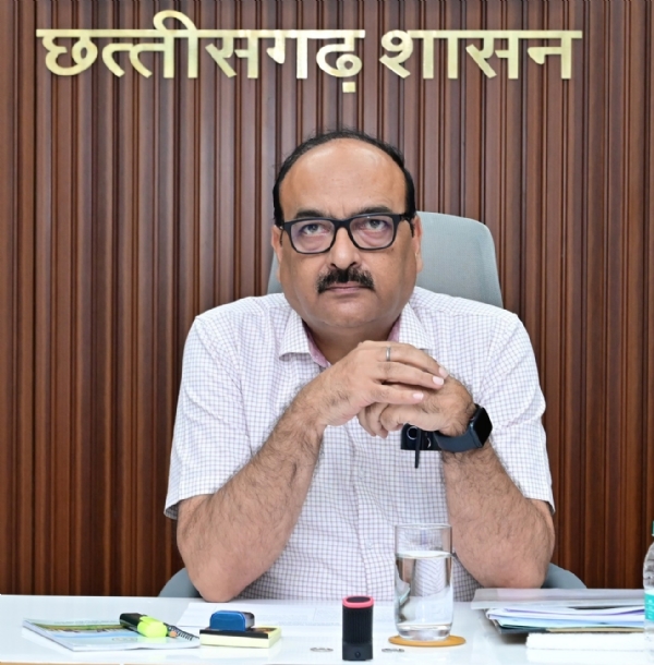 छत्तीसगढ़ के मुख्य सचिव विकासशील छत्तीसगढ़ के मुख्य सचिव विकासशील