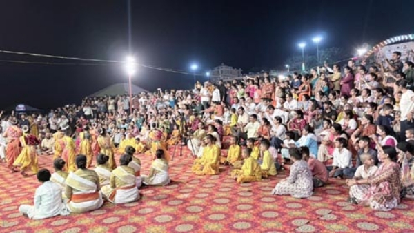तीन दिवसीय गंगा महोत्सव का समापन तीन दिवसीय गंगा महोत्सव का समापन