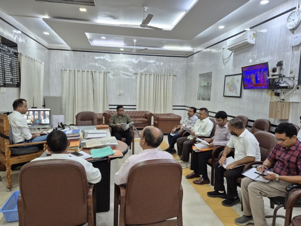 सशक्त स्थायी समिति चुनाव को लेकर जिलाधिकारी ने की समीक्षा बैठक सशक्त स्थायी समिति चुनाव को लेकर जिलाधिकारी ने की समीक्षा बैठक