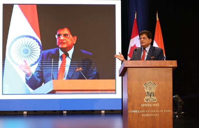 ‘‘कनाडा और भारत निवेश गोलमेज’ कार्यक्रम को संबोधित करते पीयूष गोयल ‘‘कनाडा और भारत निवेश गोलमेज’ कार्यक्रम को संबोधित करते पीयूष गोयल