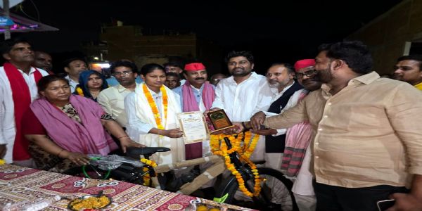 सपा सरकार ने कन्या विद्याधन और लैपटॉप योजना से बालिकाओं को दिया आगे बढ़ने का अवसर : श्यामलाल पाल