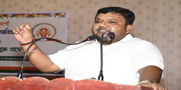 त्रिपुरा के नवनियुक्त भाजपा अध्यक्ष अभिषेक देबरॉय। फाइल फोटो त्रिपुरा के नवनियुक्त भाजपा अध्यक्ष अभिषेक देबरॉय। फाइल फोटो