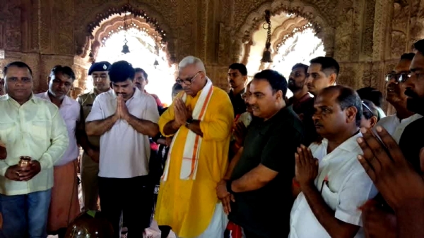 जल संरक्षण पुण्य का काम, इसे पूरे मनोयोग से करें-बेढम जल संरक्षण पुण्य का काम, इसे पूरे मनोयोग से करें-बेढम