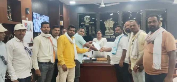 कांग्रेस ने मर्दापाल धान खरीदी केंद्रों में घोटाले का लगाया आरोप, सौंपा ज्ञापन