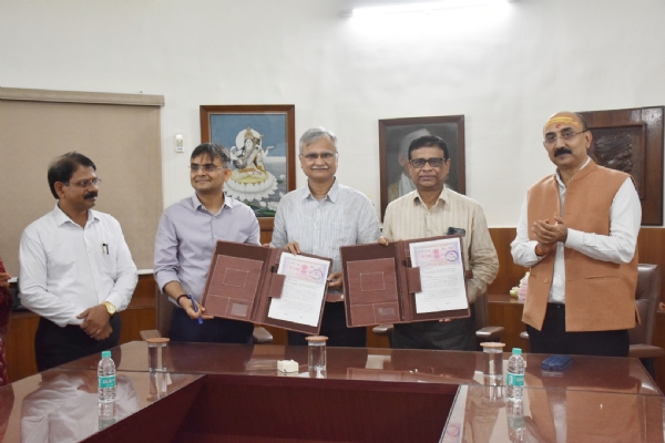 काशी हिन्दू विश्वविद्यालय व महिला एवं बाल विकास विभाग के बीच एमओयू, काशी हिन्दू विश्वविद्यालय व महिला एवं बाल विकास विभाग के बीच एमओयू,