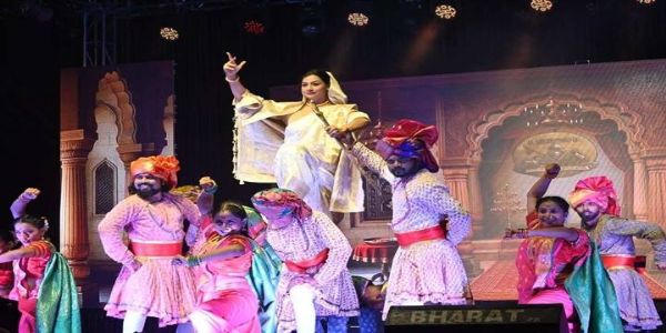 जबलपुर में भव्य नृत्य-नाटिका पुण्यश्लोक अहिल्याबाई का मंचन जबलपुर में भव्य नृत्य-नाटिका पुण्यश्लोक अहिल्याबाई का मंचन
