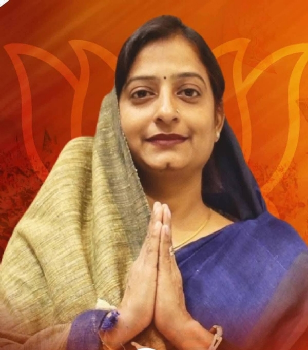 निशा सिंह व सीमा झा निशा सिंह व सीमा झा