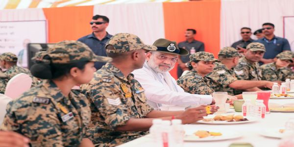 केंद्रीय गृह एवं सहकारिता मंत्री Amit Shah केंद्रीय गृह एवं सहकारिता मंत्री Amit Shah