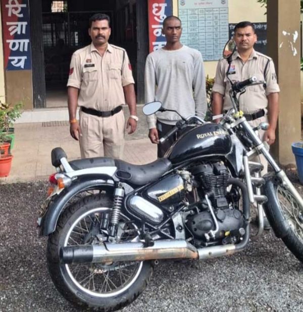 रायल इनफील्ड बुलेट चोरी करने वाला आराेपित चोर गिरफ्तार