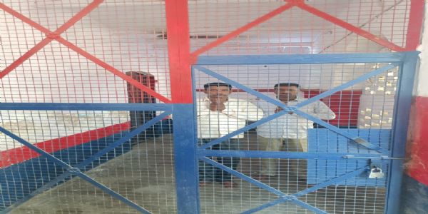 बेटे की शादी में हर्ष फायरिंग करने वाले पिता और चाचा गिरफ्तार