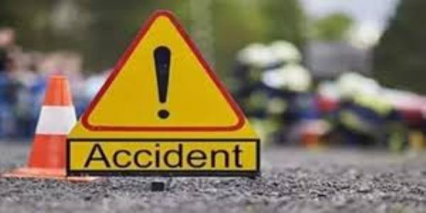 इंदौर में बाइक सवार युवक की टैंकर से कुचलकर मौत, स्पीड ब्रेकर पर संतुलन बिगड़ने से हुआ हादसा