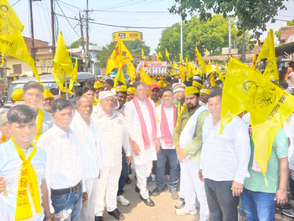 अहिल्याबाई होल्कर समिति के तत्वावधान में आयोजित शोभायात्रा। अहिल्याबाई होल्कर समिति के तत्वावधान में आयोजित शोभायात्रा।