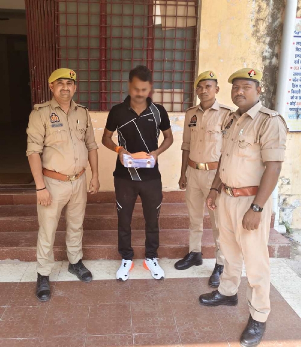 जानलेवा हमला मामले में गिरफ्तार आरोपित का छाया चित्र जानलेवा हमला मामले में गिरफ्तार आरोपित का छाया चित्र