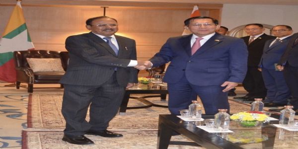 म्यांमार के राष्ट्रपति यू मिन आंग ह्लाइंग से मुलाकात करते राष्ट्रीय सुरक्षा सलाहकार अजीत डोभाल। म्यांमार के राष्ट्रपति यू मिन आंग ह्लाइंग से मुलाकात करते राष्ट्रीय सुरक्षा सलाहकार अजीत डोभाल।