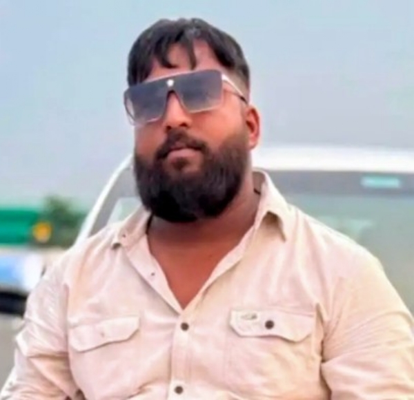 गिरफ्तार अखलाख उर्फ मन्ना शूटर(फ़ाइल फोटो) गिरफ्तार अखलाख उर्फ मन्ना शूटर(फ़ाइल फोटो)